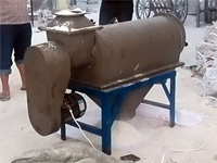 臥式氣流篩現(xiàn)場(chǎng)篩分試機(jī)