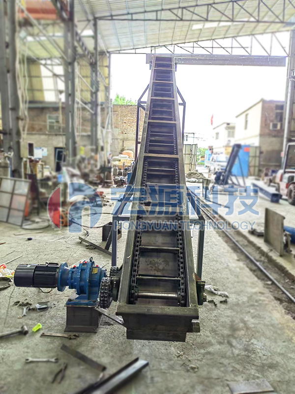 傾斜刮板輸送機