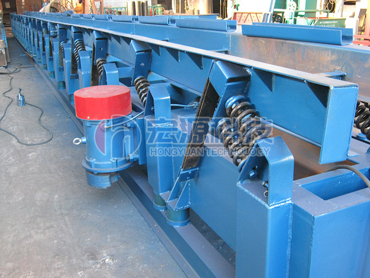 高溫振動(dòng)輸送機(jī)